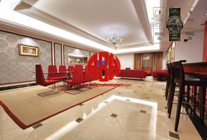 911989 - Property Main Image