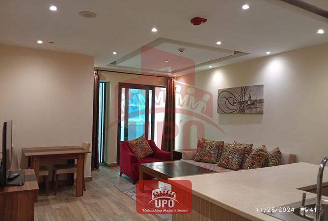 815989 - Property Image 2