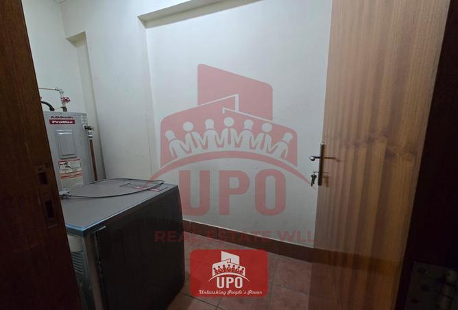 815997 - Property Image 3