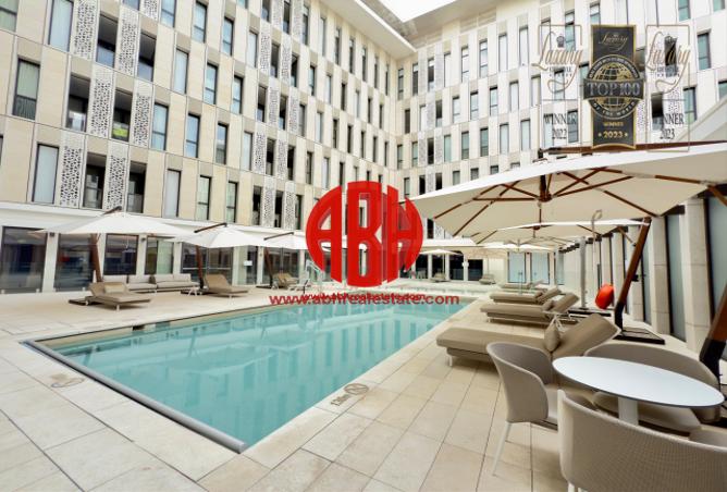 815893 - Property Image 2