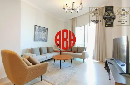 شقة - 2 غرف نوم - 3 حمامات للايجار في مرتفعات مارينا لوسيل - منطقة المارينا - الوسيل