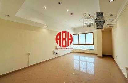 Apartment - 2 Bedrooms - 2 Bathrooms for rent in Al Sadd Road - Al Sadd - Doha