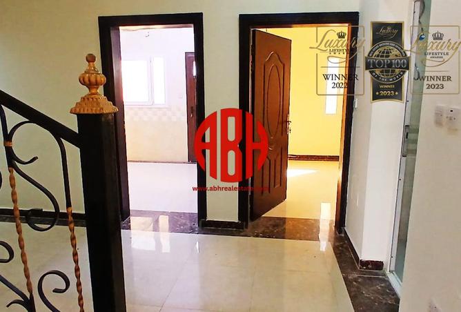 975444 - Property Image 3