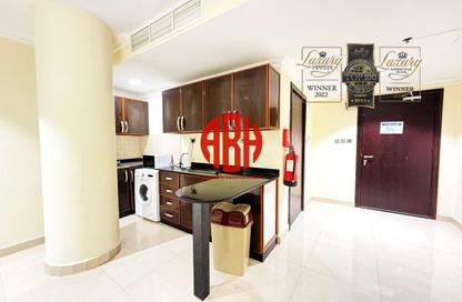 Apartment - 1 Bedroom - 2 Bathrooms for rent in Najma Street - Najma - Doha