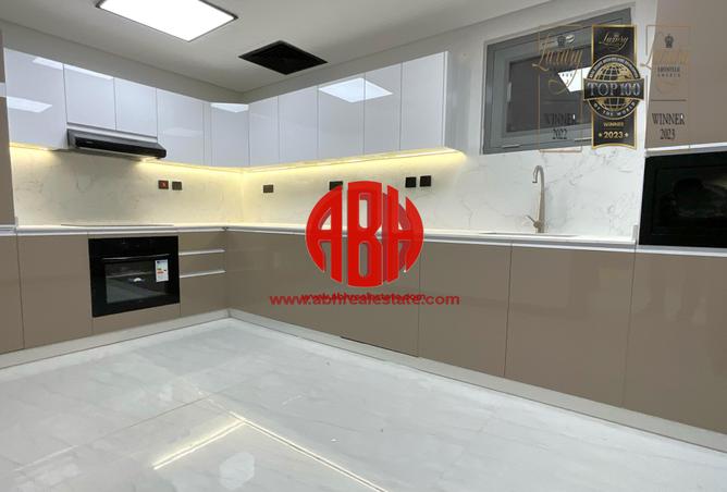 821745 - صورة العقار 2