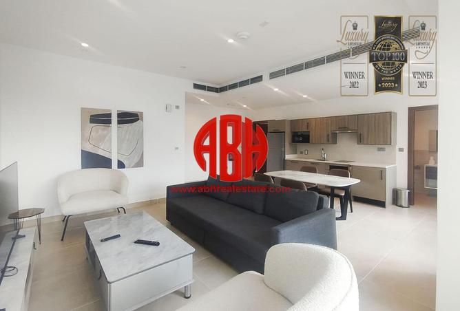 911074 - Property Main Image