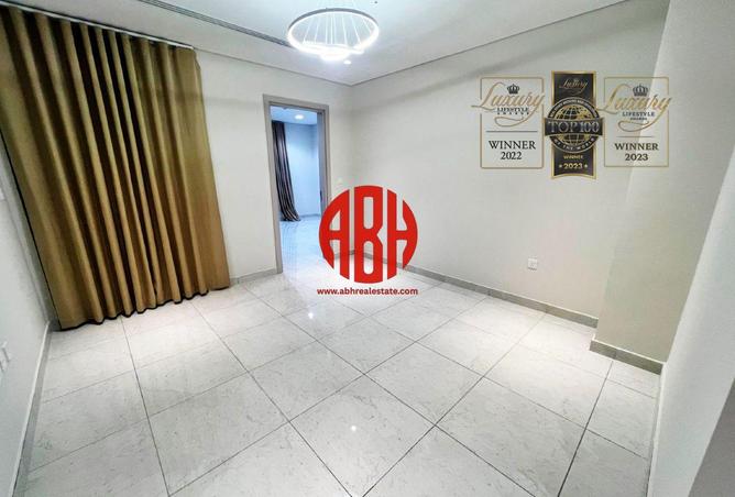 1013640 - Property Image 2