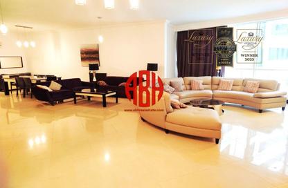 Duplex - 3 Bedrooms - 5 Bathrooms for rent in West Bay Tower - West Bay - West Bay - Doha