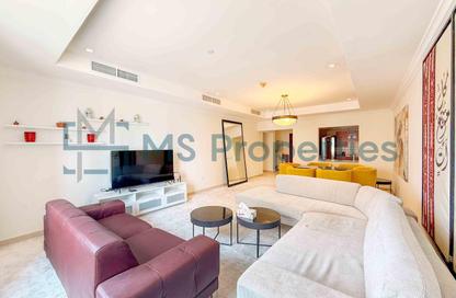 Apartment - 1 Bedroom - 2 Bathrooms for rent in West Porto Drive - Porto Arabia - The Pearl Island - Doha