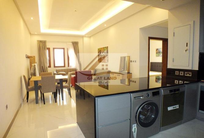 60667235 - Property Main Image