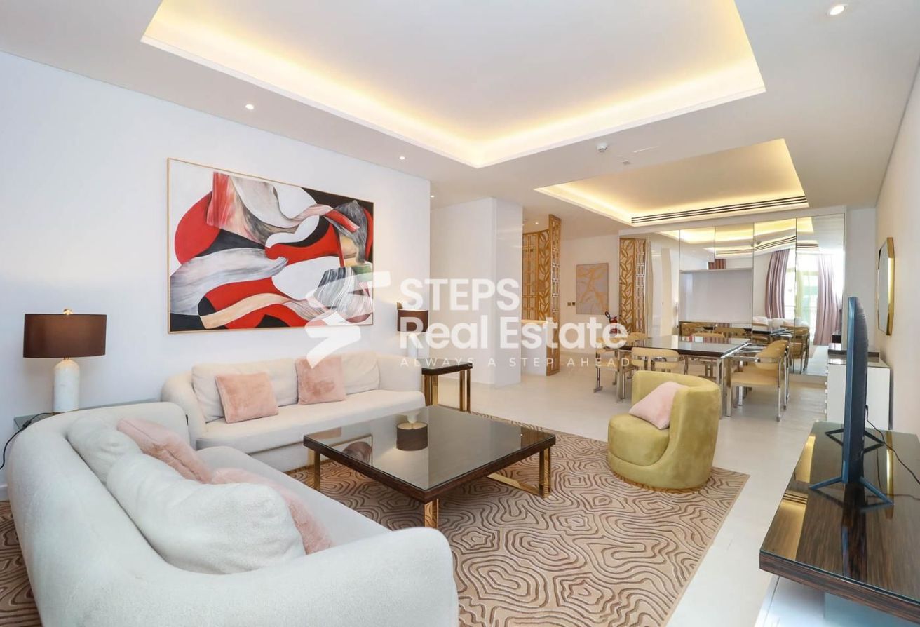 Luxury Penthouse with Maids Room for Rent 