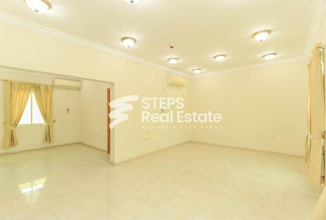 55973424 - Property Main Image