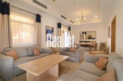 مجمع سكني - 3 غرف نوم - 4 حمامات للايجار في برج أسباير - الوعب - الوعب - الدوحة