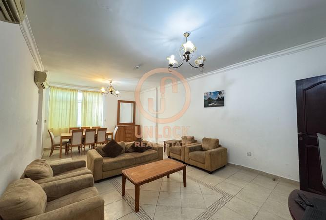 838831 - Property Main Image