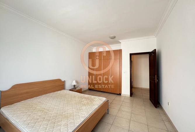 838831 - Property Image 3