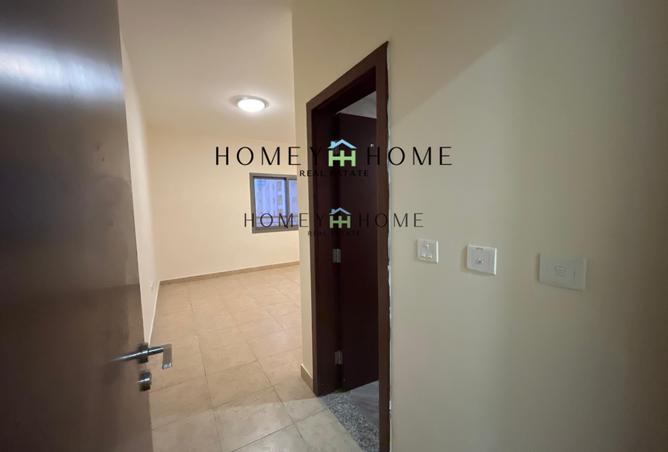 875500 - Property Image 3