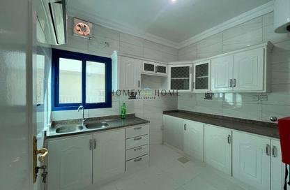 Apartment - 2 Bedrooms - 2 Bathrooms for rent in Al Nasr Street - Al Nasr - Doha