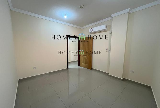 917987 - Property Image 2