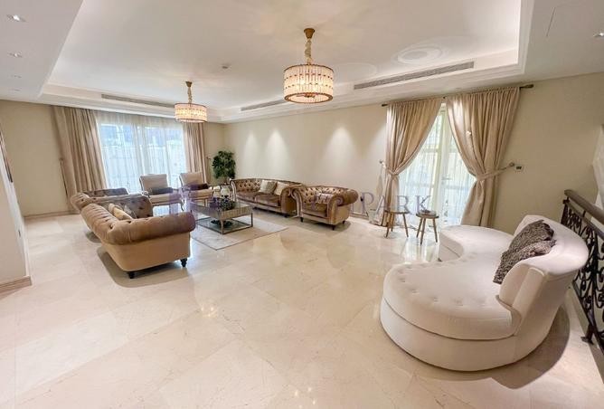 947498 - Property Image 3