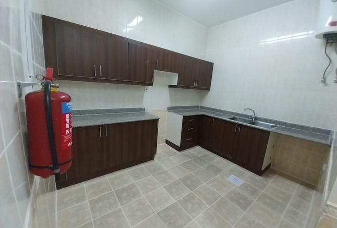 853526 - Property Image 2