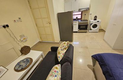 Apartment - Studio - 1 Bathroom for rent in Al Duhail - Doha
