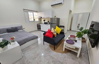 Apartment - 1 Bathroom for rent in Fereej Bin Omran - Doha