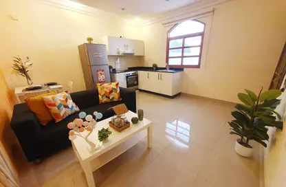 Apartment - 1 Bathroom for rent in Al Duhail - Doha