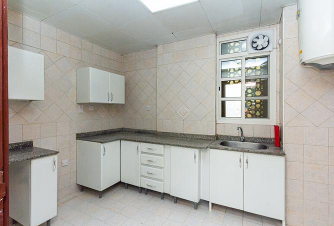 57781955 - Property Image 3