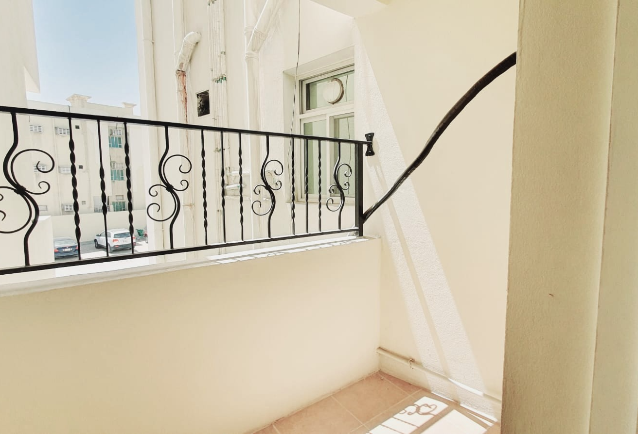 GREAT OFFER ! PRISTINE 3 BDR + BALCONIES | 6K ONLY - apartment in Tadmur Street
