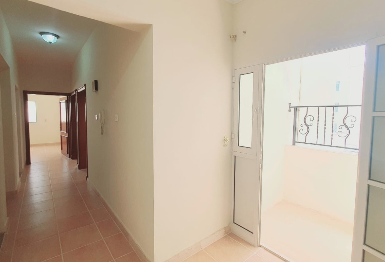 GREAT OFFER ! PRISTINE 3 BDR + BALCONIES | 6K ONLY - apartment in Tadmur Street