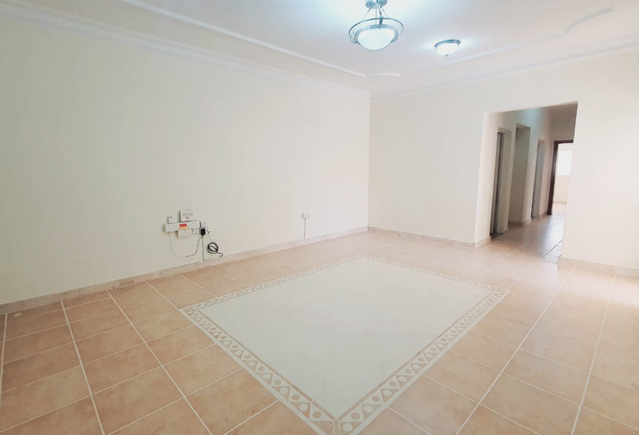 GREAT OFFER ! PRISTINE 3 BDR + BALCONIES | 6K ONLY - apartment in Tadmur Street