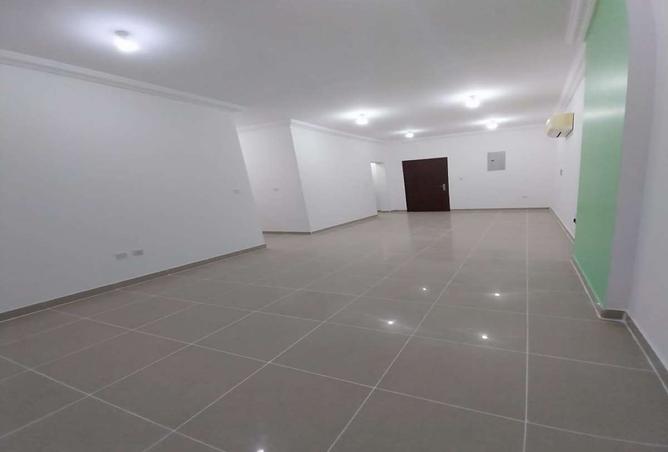 853552 - Property Image 3