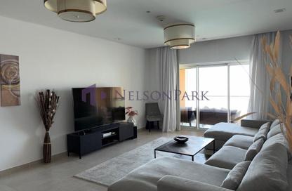 Apartment - 1 - 2 for sale in Viva West - Viva Bahriyah - The Pearl Island - Doha