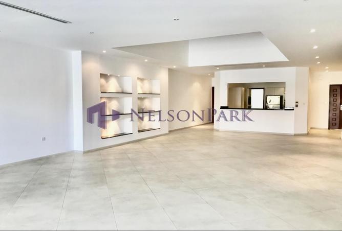61618954 - Property Image 3