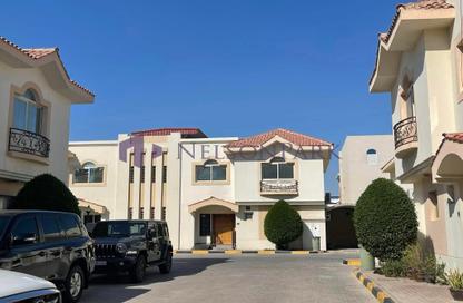 مجمع سكني - 3 غرف نوم - 3 حمامات للايجار في شارع  بو هامو - أبو هامور - الدوحة