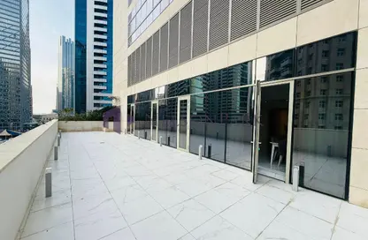 Apartment - 3 Bedrooms - 4 Bathrooms for rent in West Bay Tower - West Bay - West Bay - Doha