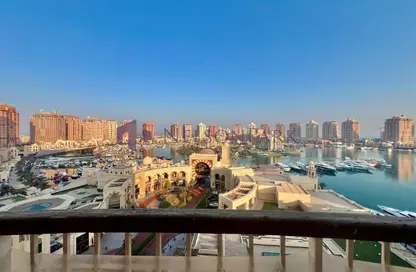 Apartment - 3 Bedrooms - 3 Bathrooms for rent in Tower 6 - Porto Arabia - The Pearl Island - Doha