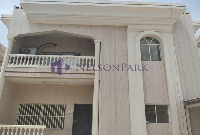 920513 - Property Image 3