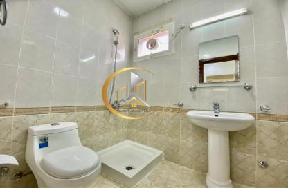 مجمع سكني - 6 غرف نوم - 5 حمامات للايجار في شارع بو هامو - أبو هامور - الدوحة مجمع سكني - 6 غرف نوم - 5 حمامات للايجار في شارع بو هامو - أبو هامور - الدوحة