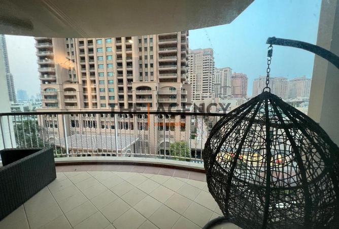 852176 - Property Image 2