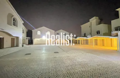 مجمع سكني - 5 غرف نوم - 5 حمامات للايجار في شارع المطار القديم - طريق المطار القديم - الدوحة