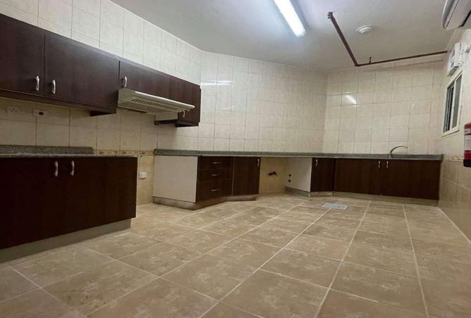 853539 - Property Image 2