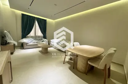 Apartment - 2 Bedrooms - 3 Bathrooms for rent in New Al Hitmi - Fereej Bin Omran - Doha