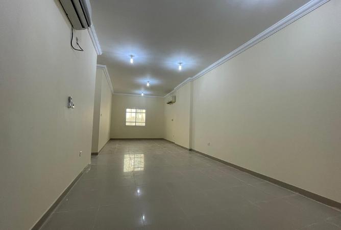 853536 - Property Image 2