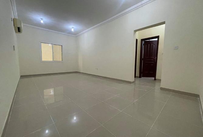 853535 - Property Main Image