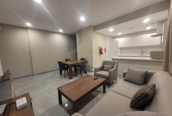 852695 - Property Image 2