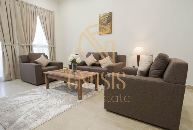 986393 - Property Image 2