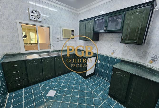 949588 - Property Image 3