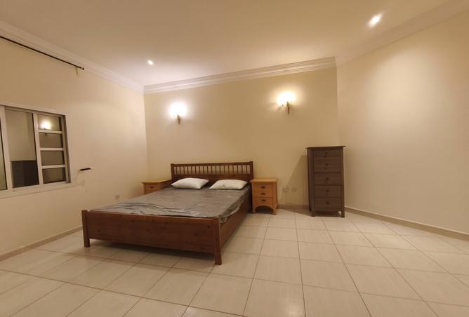 55076898 - Property Image 2