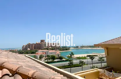 شقة - 2 غرف نوم - 3 حمامات للبيع في طريق بورتو الغربي - بورتو أرابيا - جزيرة اللؤلؤة - الدوحة